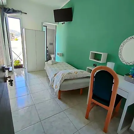 Amaris Bed & Breakfast